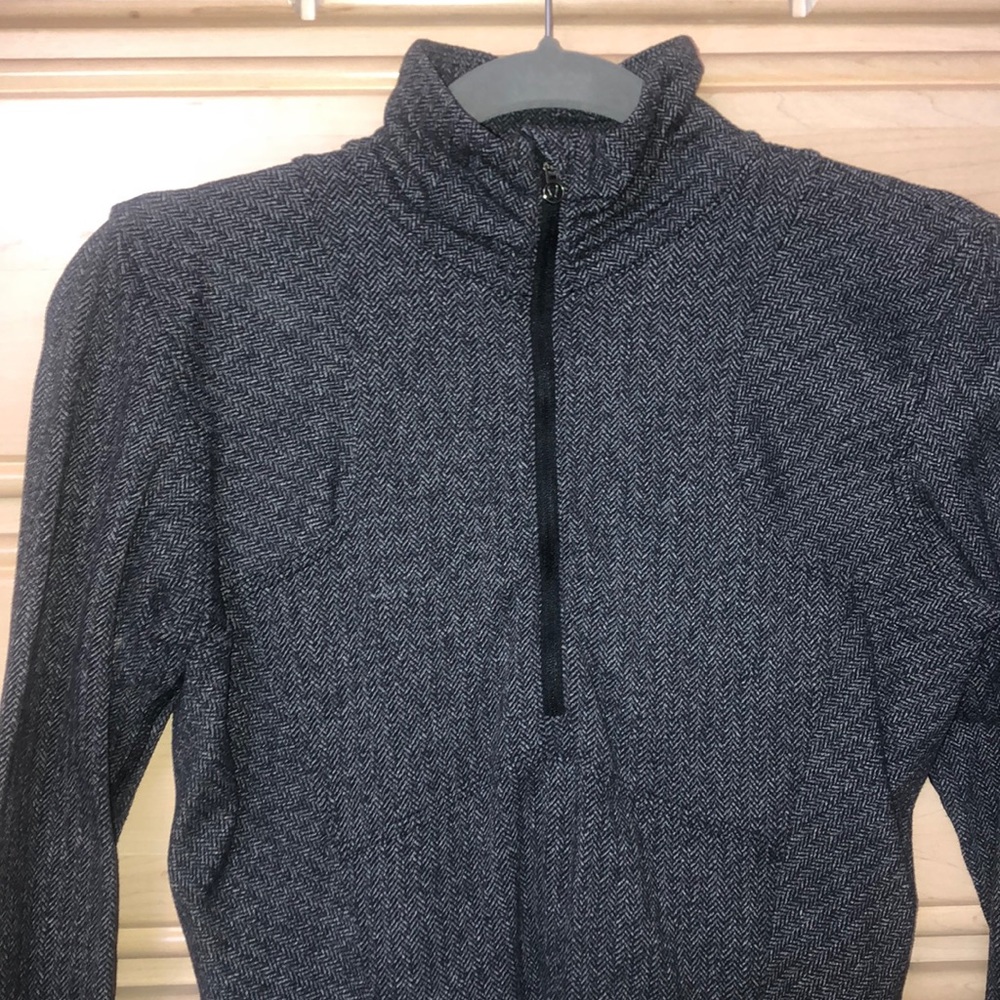 Lululemon Quarterzip